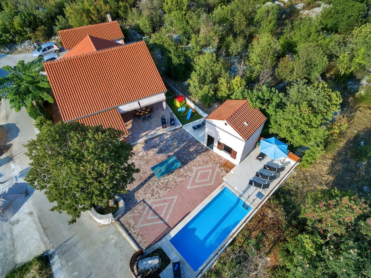Villa Zvonimir Zagvozd Ngoại thất bức ảnh
